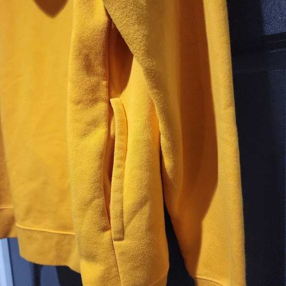 Men's Reebok hoodie never worn - Picture 4 of 4